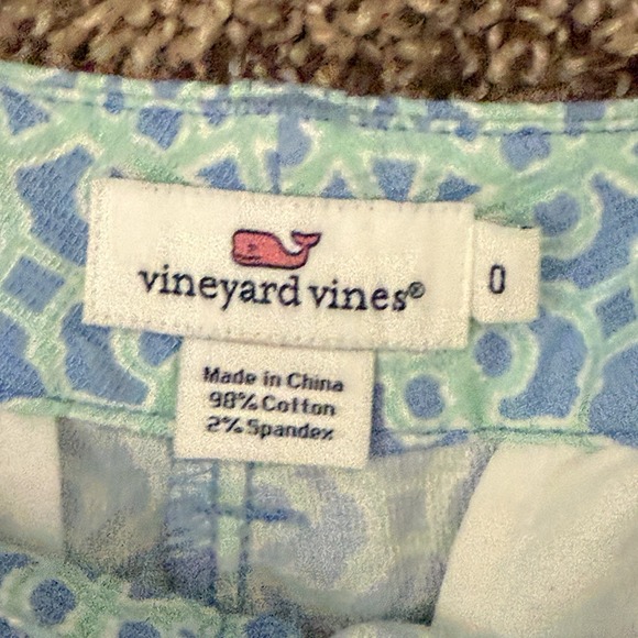 Women's Vinyard Vines Geometric Blue/Green‎ Shorts Size 0 NWOT - Picture 4 of 6